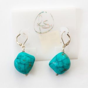 Faux turquoise nugget drop style earring with silver tone closure from R.S.